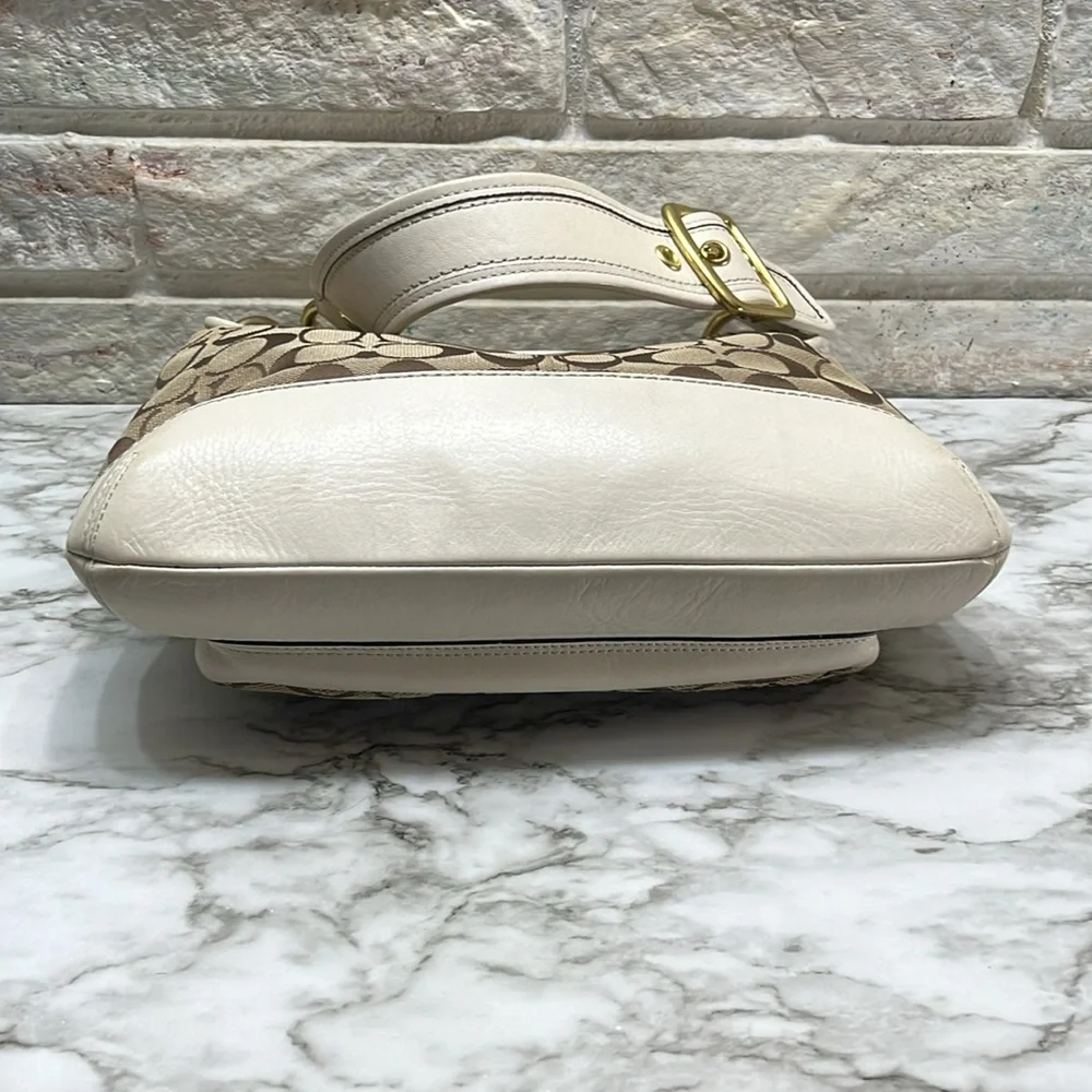 Coach Ltd Ed 65th Legacy White Khaki Sig C Rare and Very Clean. - Picture 11 of 16